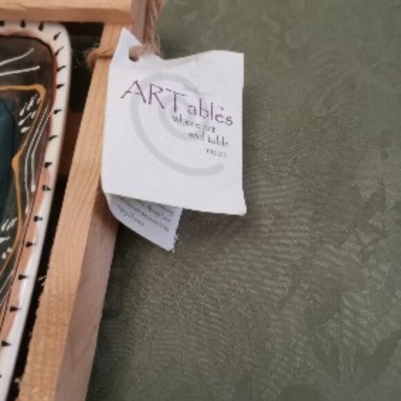 Stunning Artables Canada Inukshuk of the North still in box with tags - Picture 4 of 5